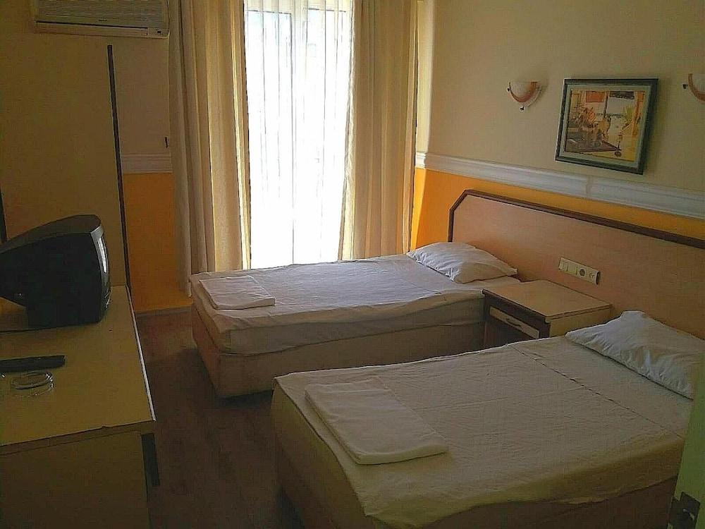 Kleopatra Develi Hotel Alanya Esterno foto