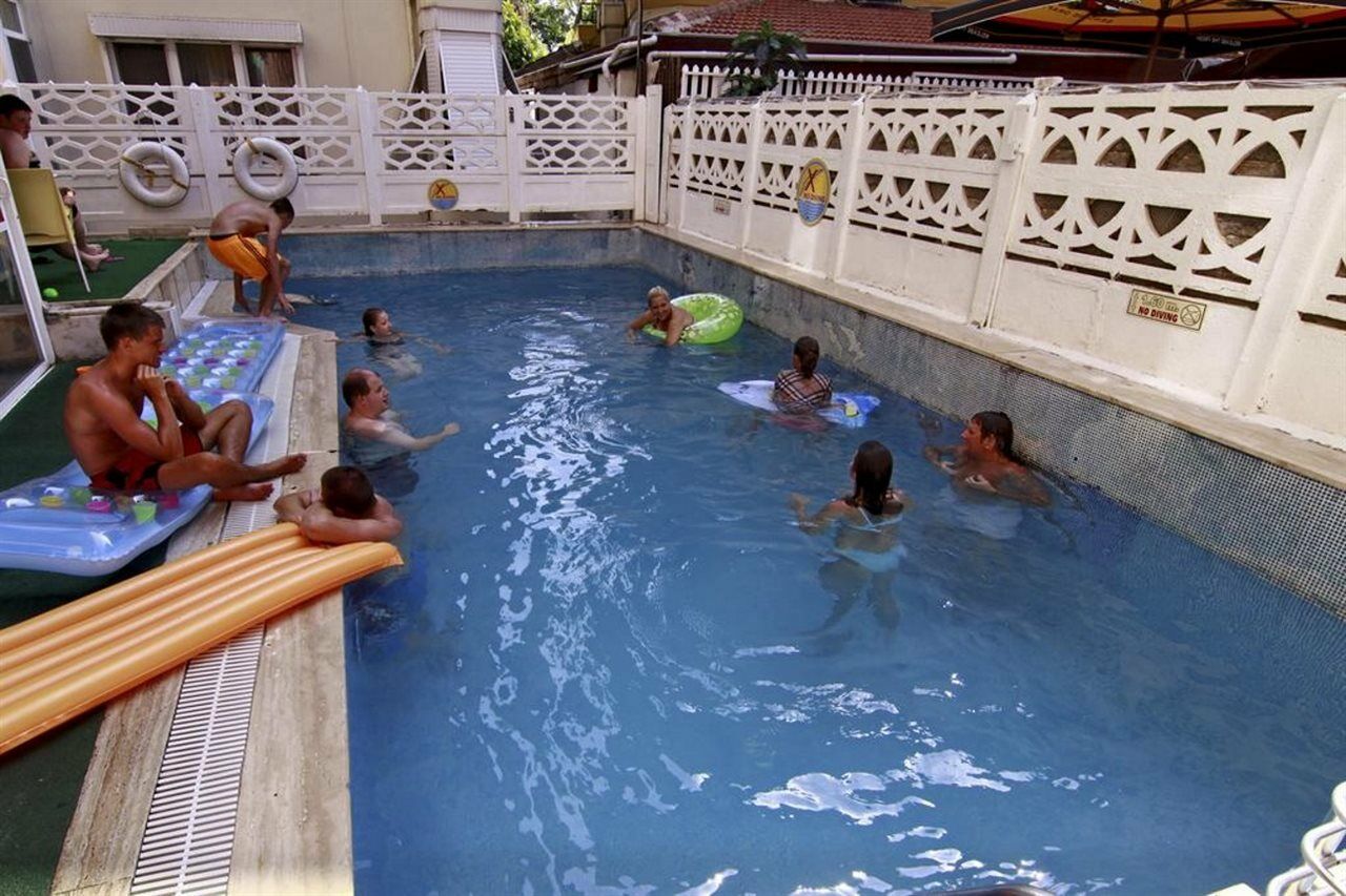 Kleopatra Develi Hotel Alanya Esterno foto